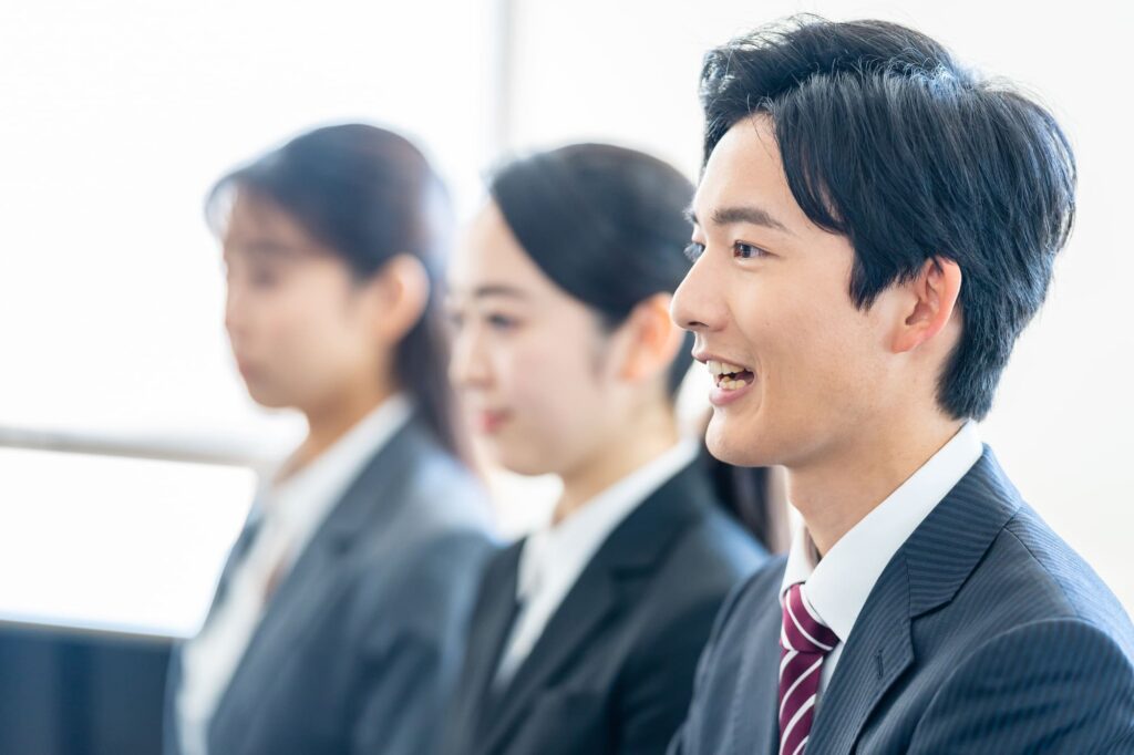 面接で必ず聞かれる「大学中退の理由」のポジティブな伝え方
