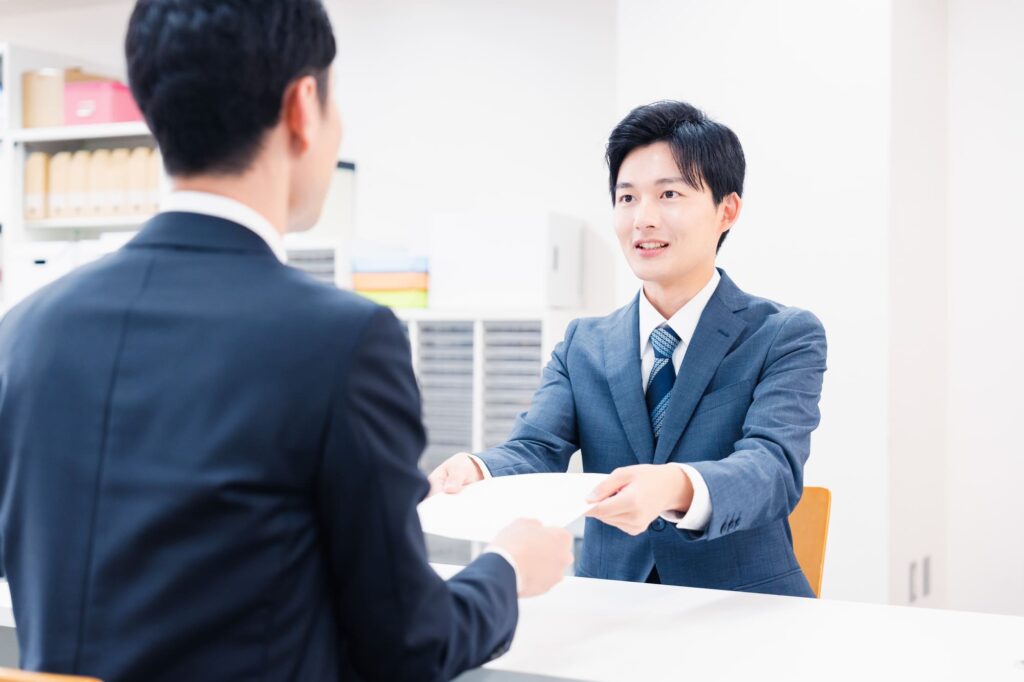 給料を前払いしてもらう3つの方法